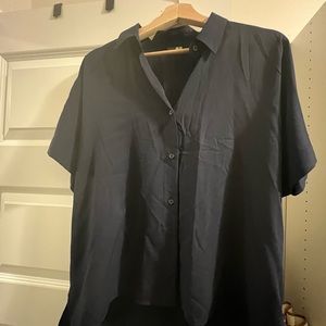 Uniqlo botton down Flowy silky shirt
